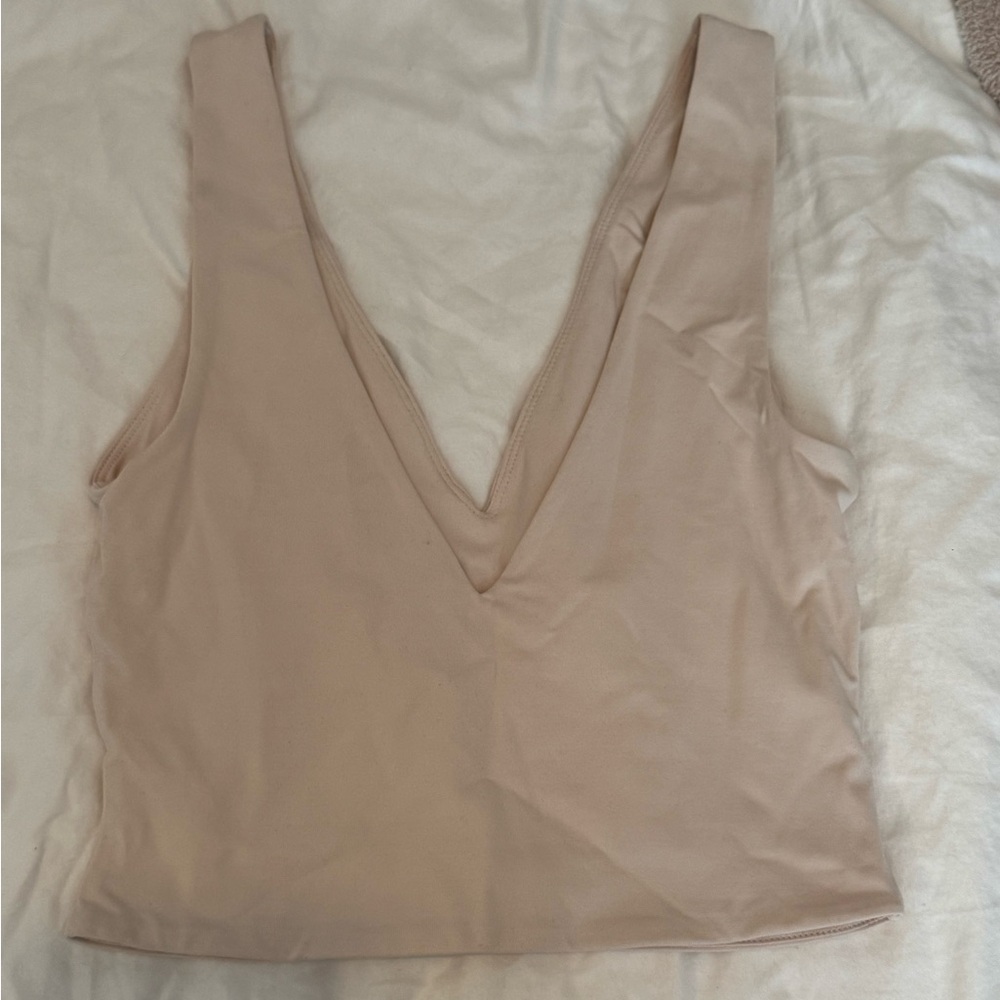 Aritzia top - Picture 3 of 5